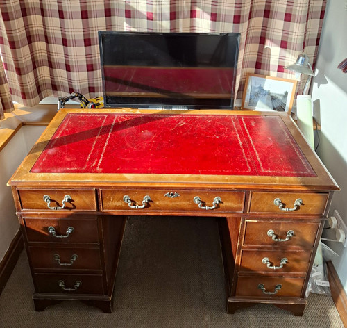 Wooden pedestal office desk - wooden,